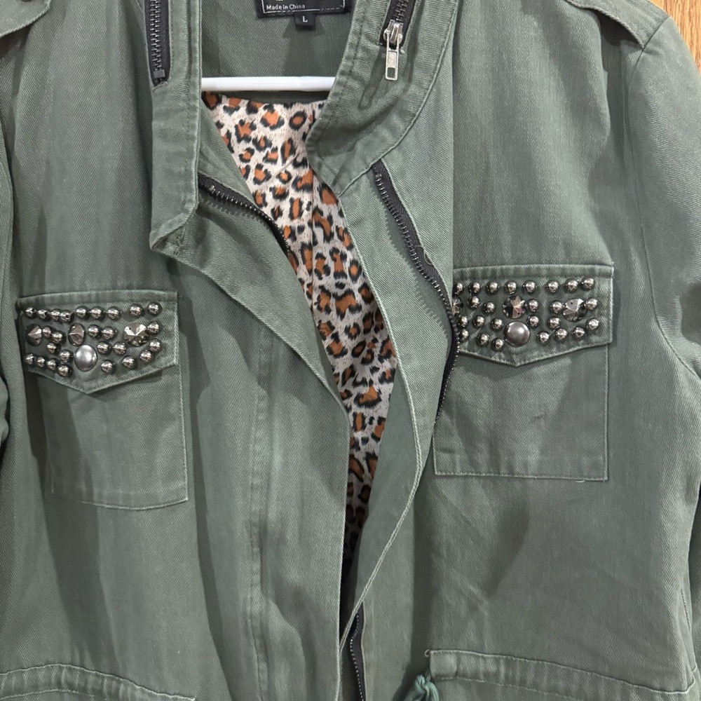 POL Studded Military Utility Jacket Olive Green Leopard L Large - Picture 2 of 7